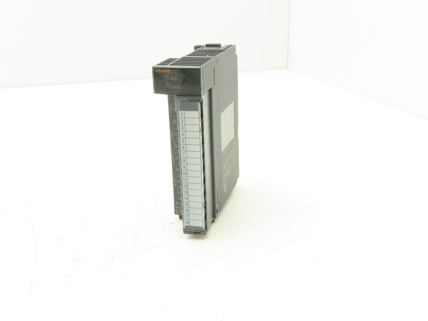 Mitsubishi Q64AD Melsec-Q A/D Converter Unit -10~10V 15VDC 30mA 5VDC 0.64A