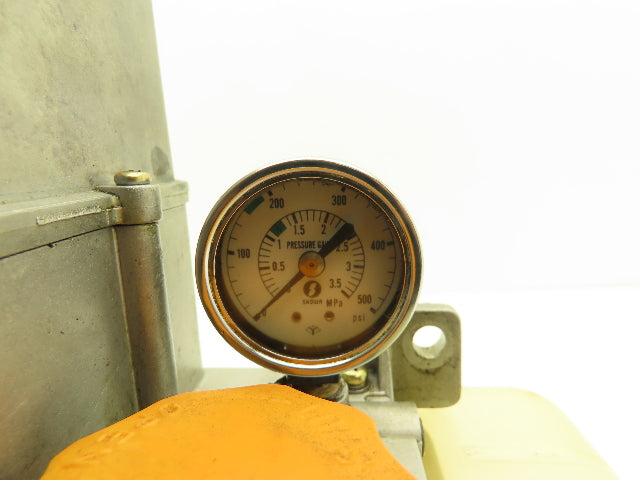Showa LCB 4 Lubrication Oil Pump Machine Oiler 6L Tank 0.1 L/Min 200V
