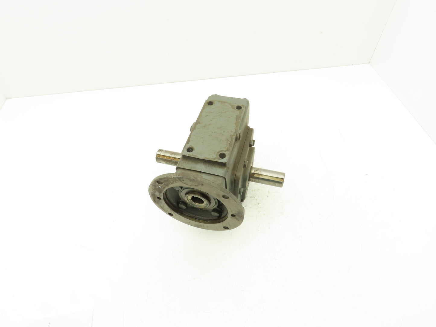 Winsmith 926MDN Worm Gearbox 30:1 Reducer 1.33Hp 58rpm 143/145TC Dual Shaft