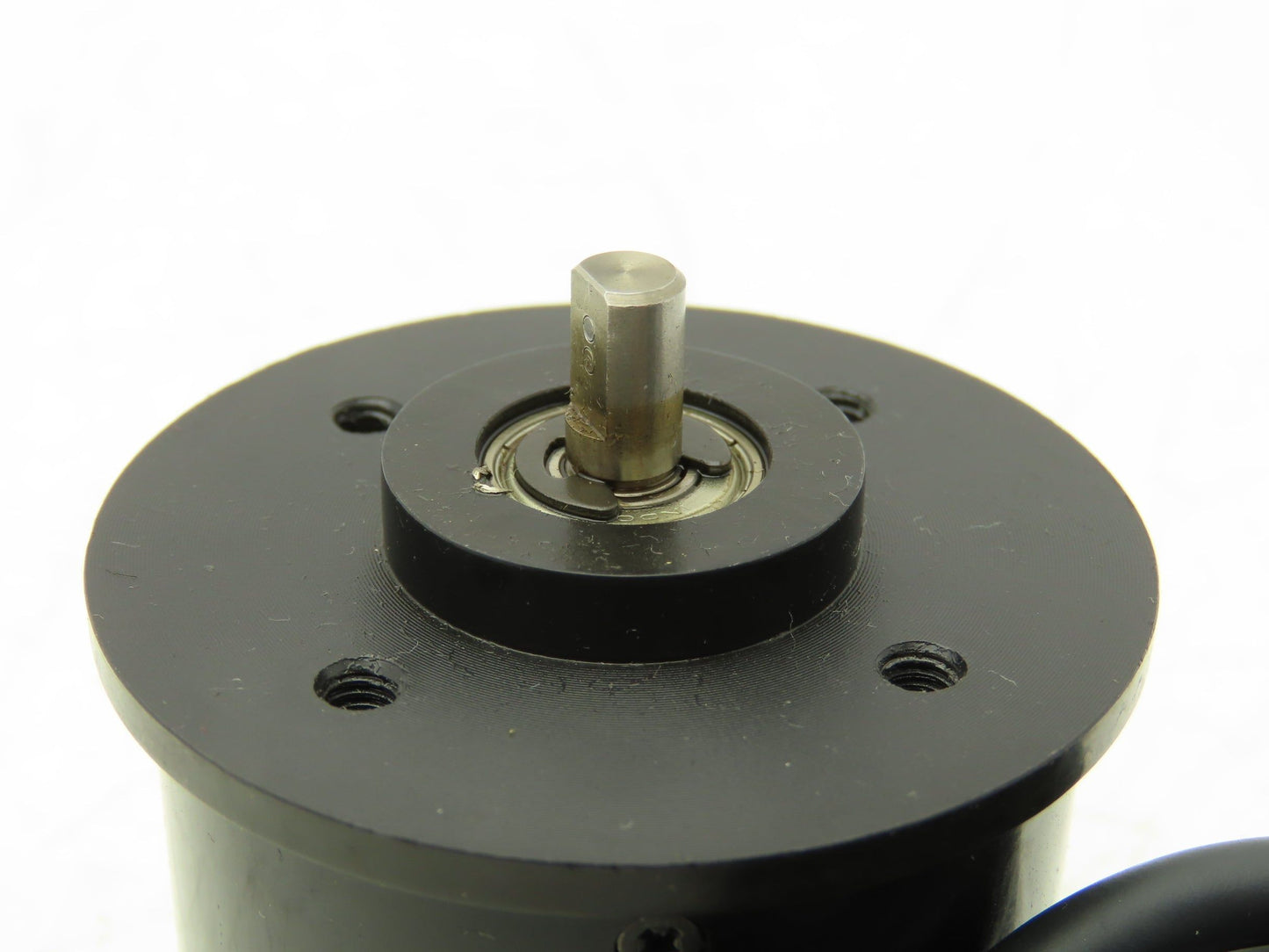 Omron E6CP-AG5C Rotary Absolute Encoder 6mm Shaft