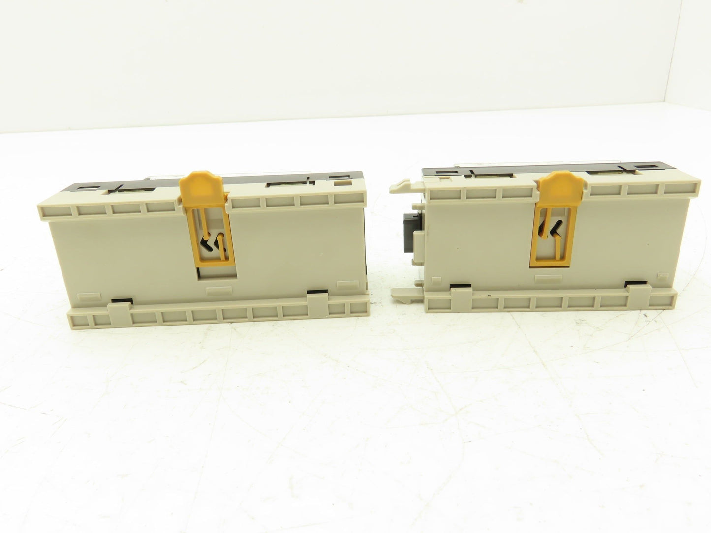 Omron DRT2-ID16-1 XWT-ID16-1 Remote Terminal PLC I/O Modules