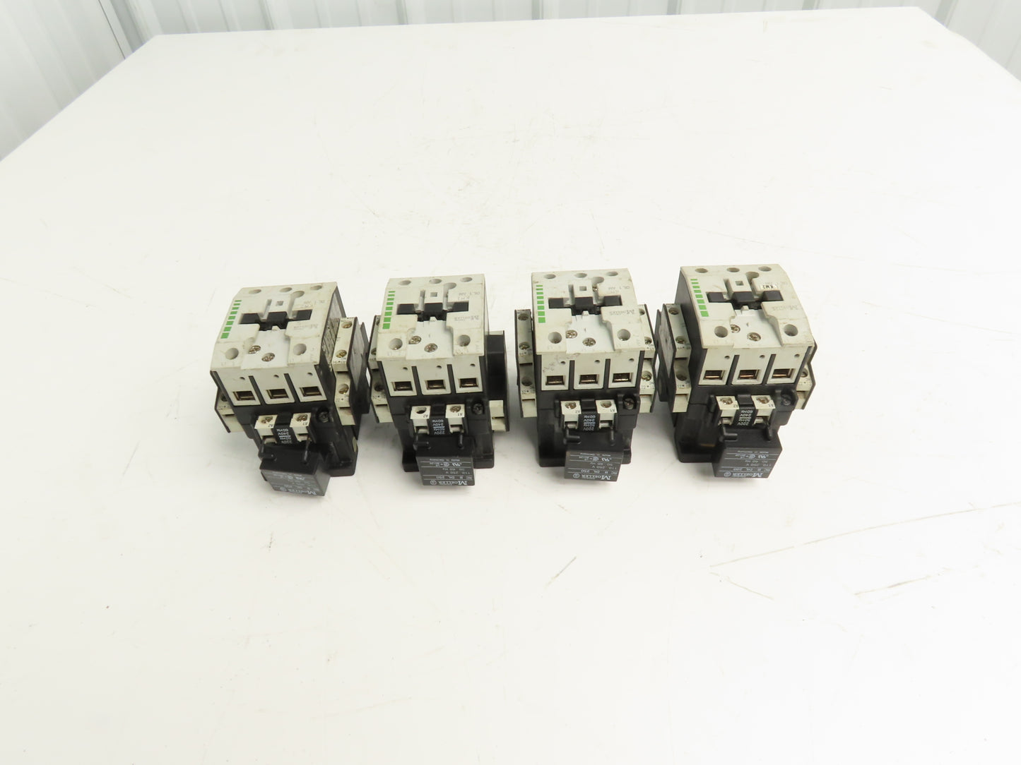 Moeller DIL1AM 3-Pole IEC Contactor 55A 220/240V Coil 25Hp 460V 3PH Lot of 4