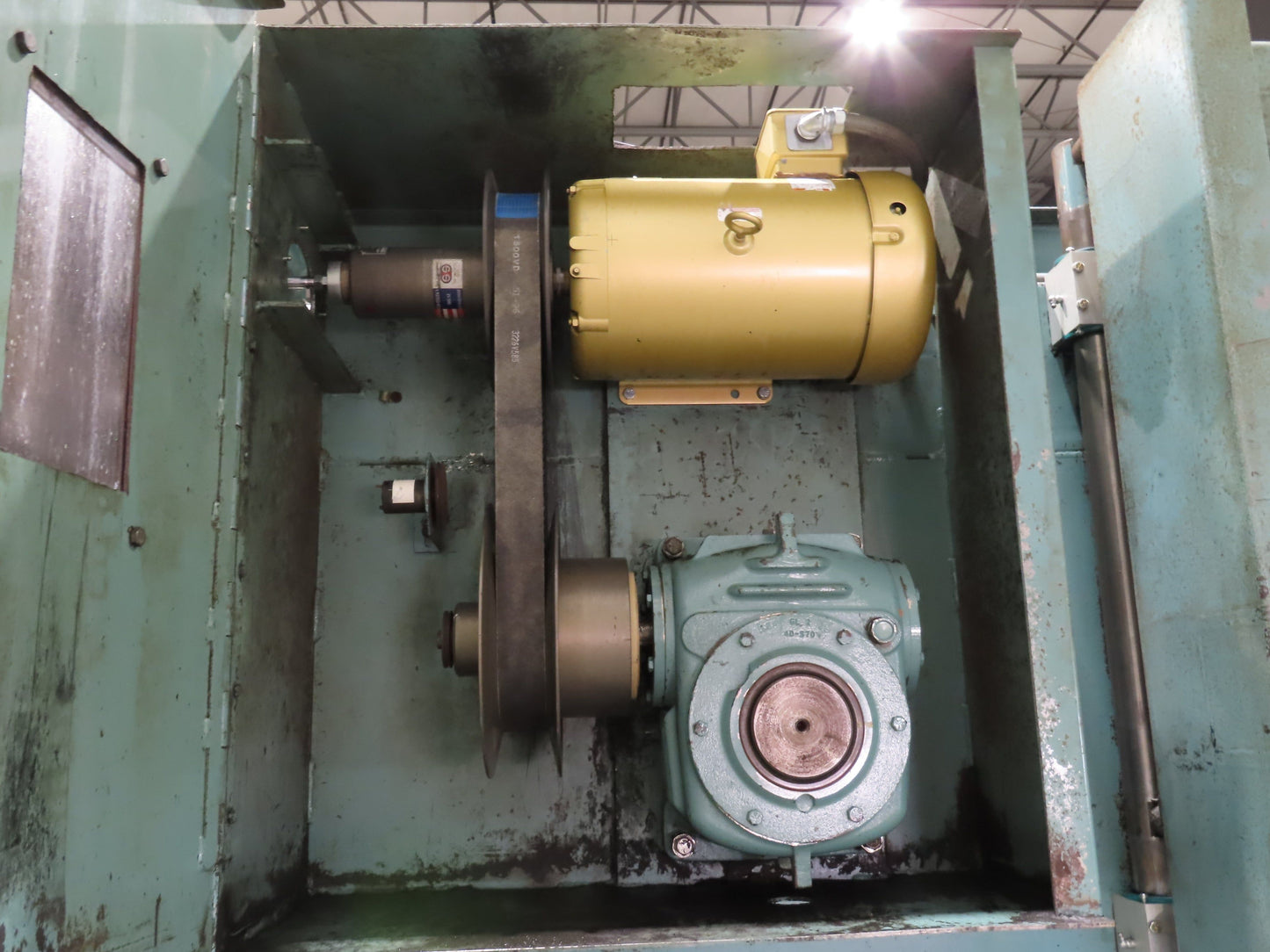 WF Wells B-52-2 Horizontal Steel Bandsaw 22"x 40" Twin Post 10HP 3PH 460V