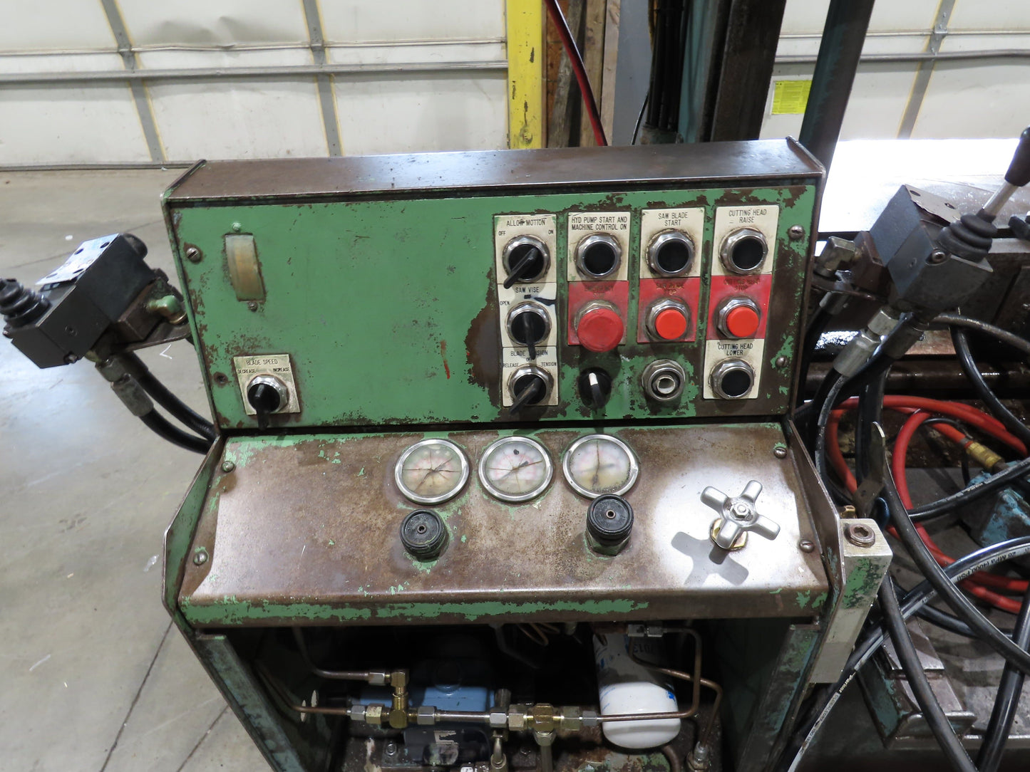 WF Wells B-52-2 Horizontal Steel Bandsaw 22"x 40" Twin Post 10HP 3PH 460V