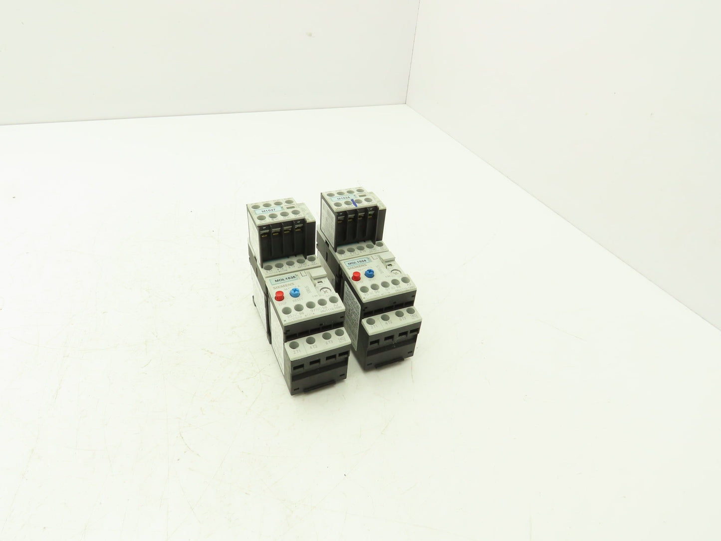 Siemens 3RU1116-1BB0 Motor Starter Contactor Relay 24V Coil 5Hp 600V Lot of 2