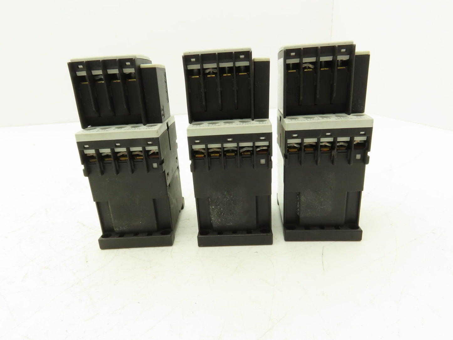 Siemens 3RT1015-1BB41 Motor Starter Contactor 24V Coil 5Hp 600V Lot of 3