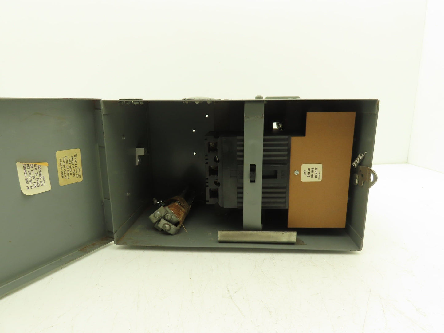 Siemens FVK34EB Busway Fusible Disconnect Switch Bus Plug 15A Breaker 600VAC 3PH