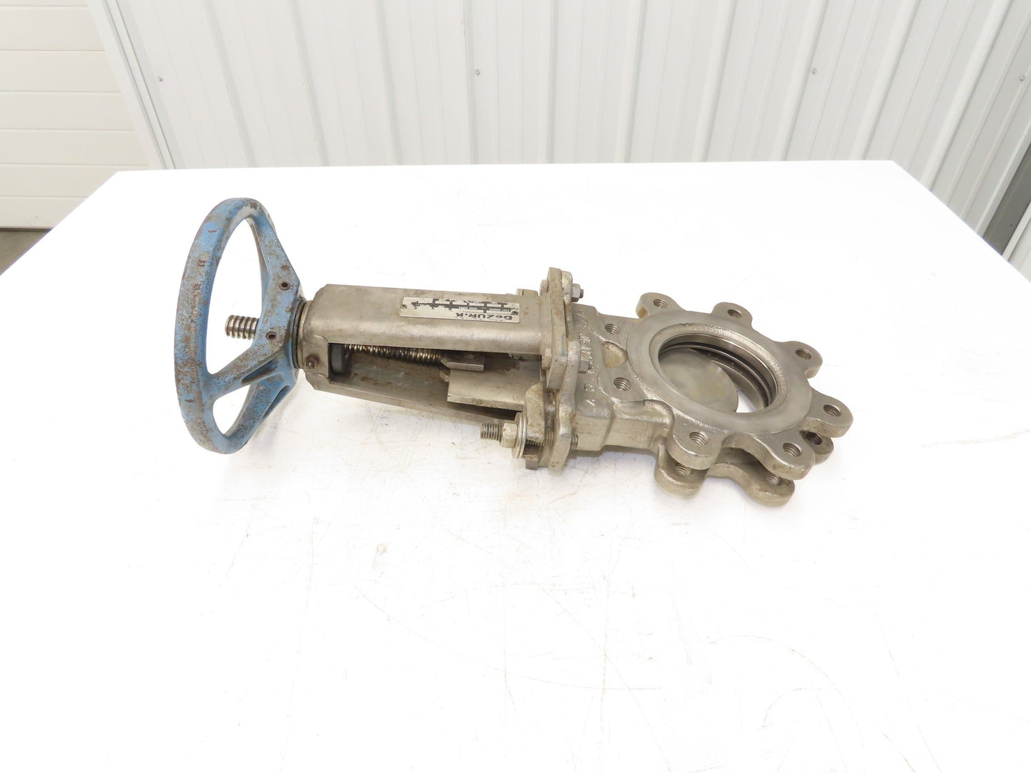 DeZurik KBD 4" Stainless Lug Knife Gate Valve Rising Stem 304SS *Bad Seal*