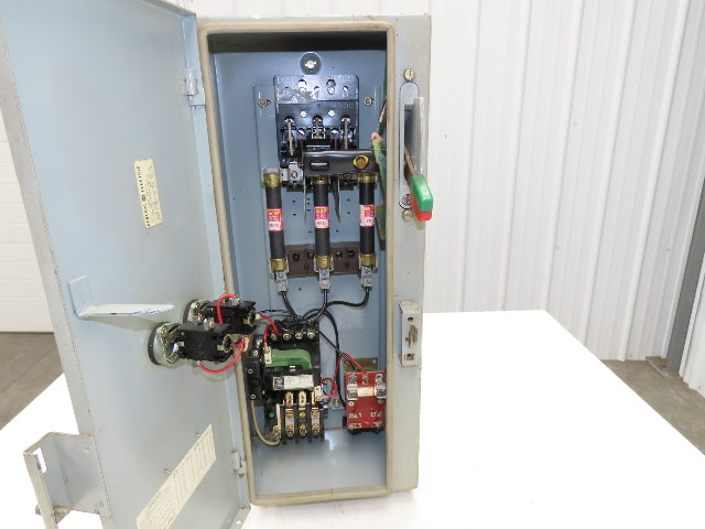 GE NP-161815-1 Fused 10Hp Combination Motor Starter 30 Amp 600v 3ph Size 0