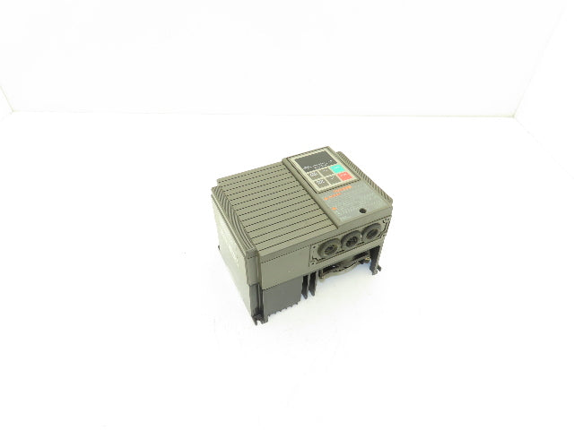 Fuji Electric FVR2.2E9S-2 VFD AC Drive 2.2kW 11A 400Hz Out 17.3A In 200-230V
