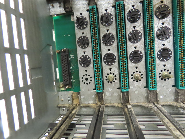Telemecanique TSXRKN8 Chassis Rack 8-Slot