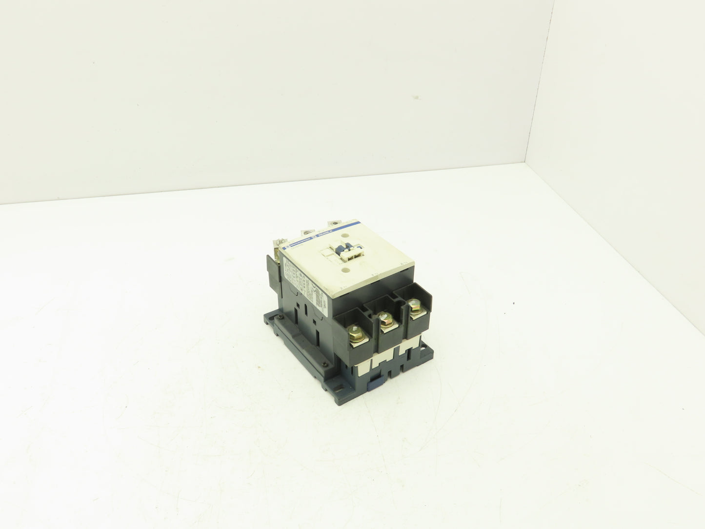 Telemecanique LC1D115 Motor Starter Contactor 250A 1000V 3 Pole 110V Coil