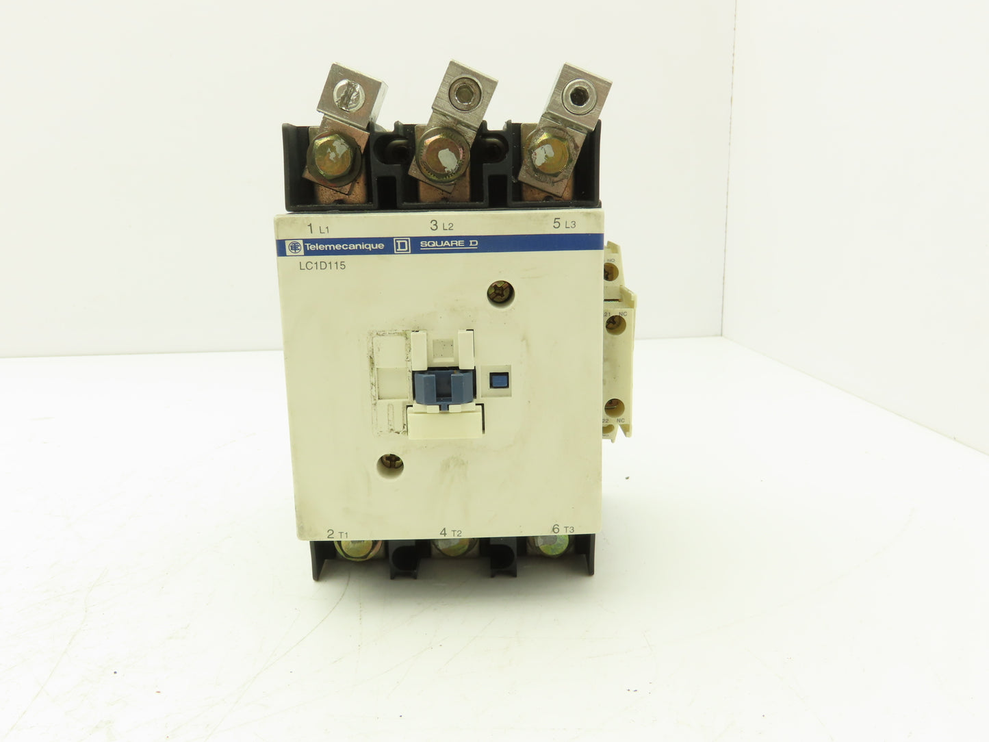 Telemecanique LC1D115 Motor Starter Contactor 250A 1000V 3 Pole 110V Coil