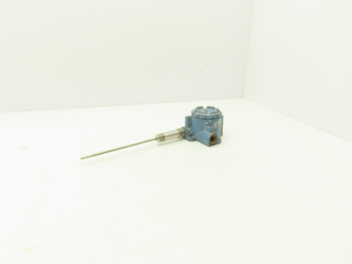 Rosemount 644HAE5J6F6XA Thermocouple 7" Probe Temperature Sensor 1/2" NPT
