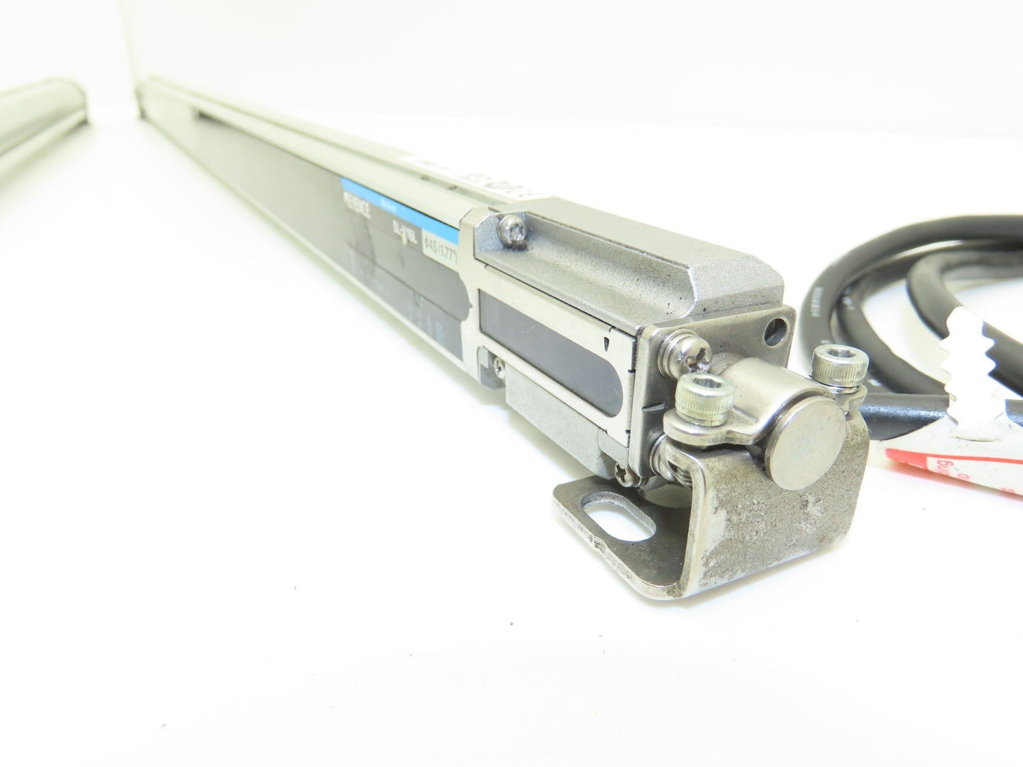 Keyence SL-V16L Light Curtain Transmitter Receiver Set 600mm 24VDC