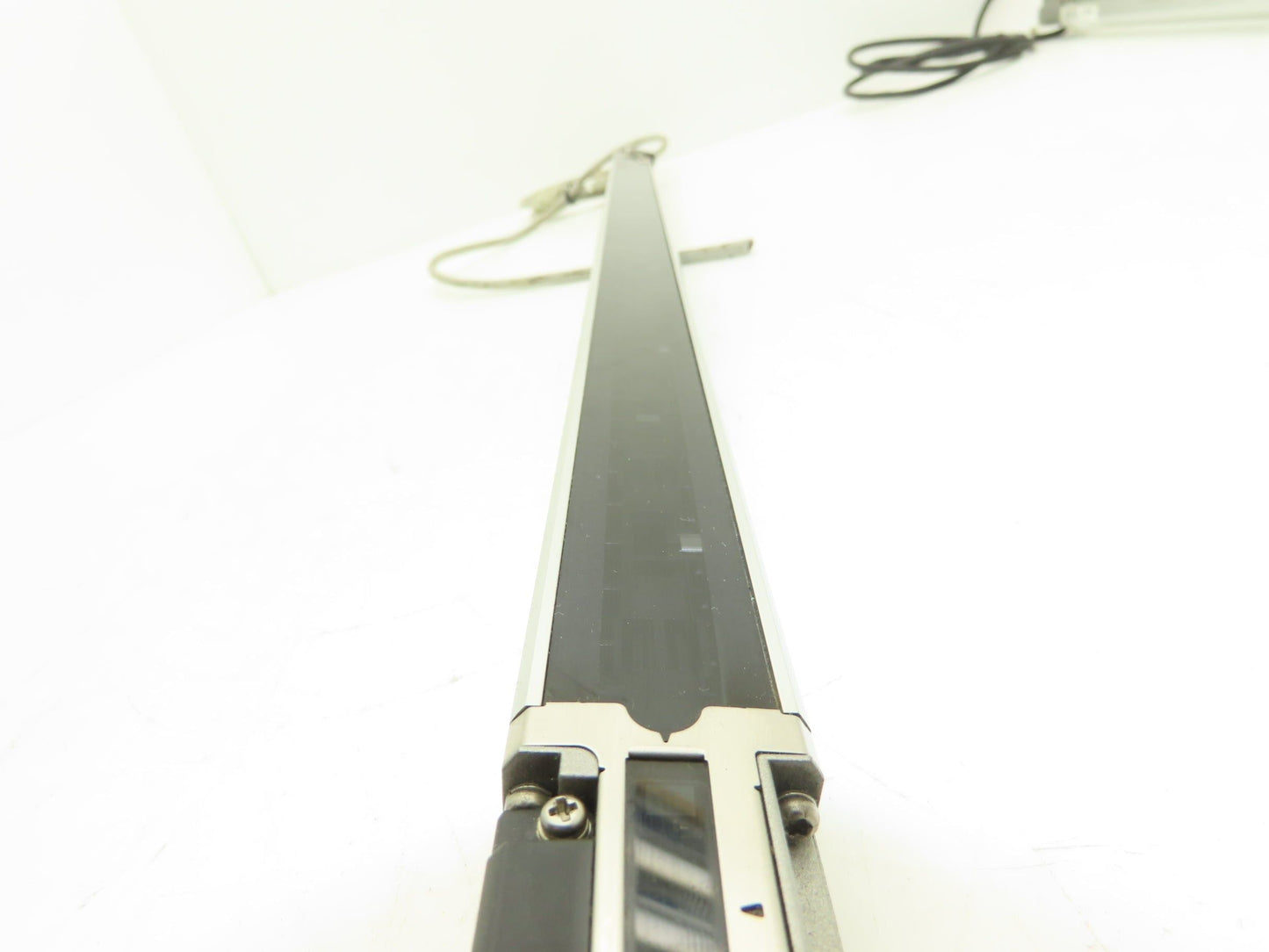 Keyence SL-V16L Light Curtain Transmitter Receiver Set 600mm 24VDC