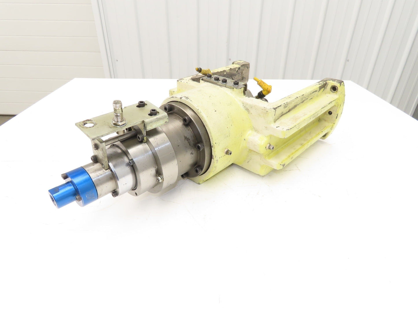 Okuma MA-60HB Lathe Milling Machine Spindle Piston Actuator Cylinder Assembly