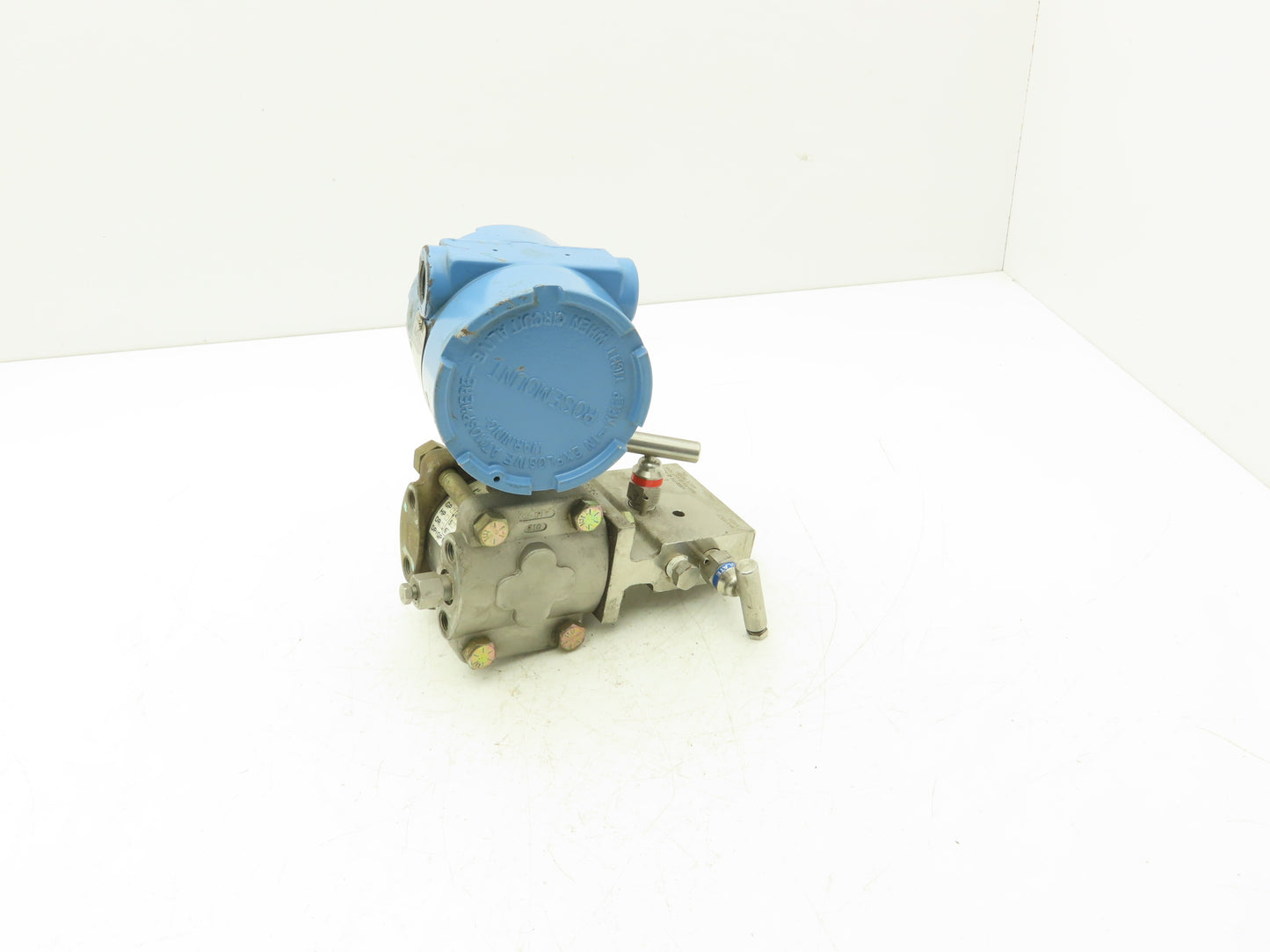 Rosemount M-618SCT316SS 1151GP7E22B1 Pressure Transmitter 45VDC 300 PSI & Valve