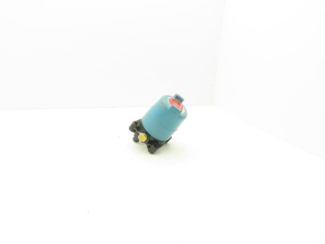 Micro Switch 24CX200 0851 Limit Snap Switch 250V Explosion Proof Haz Loc XP