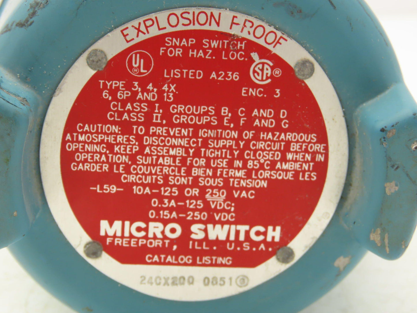 Micro Switch 24CX200 0851 Limit Snap Switch 250V Explosion Proof Haz Loc XP