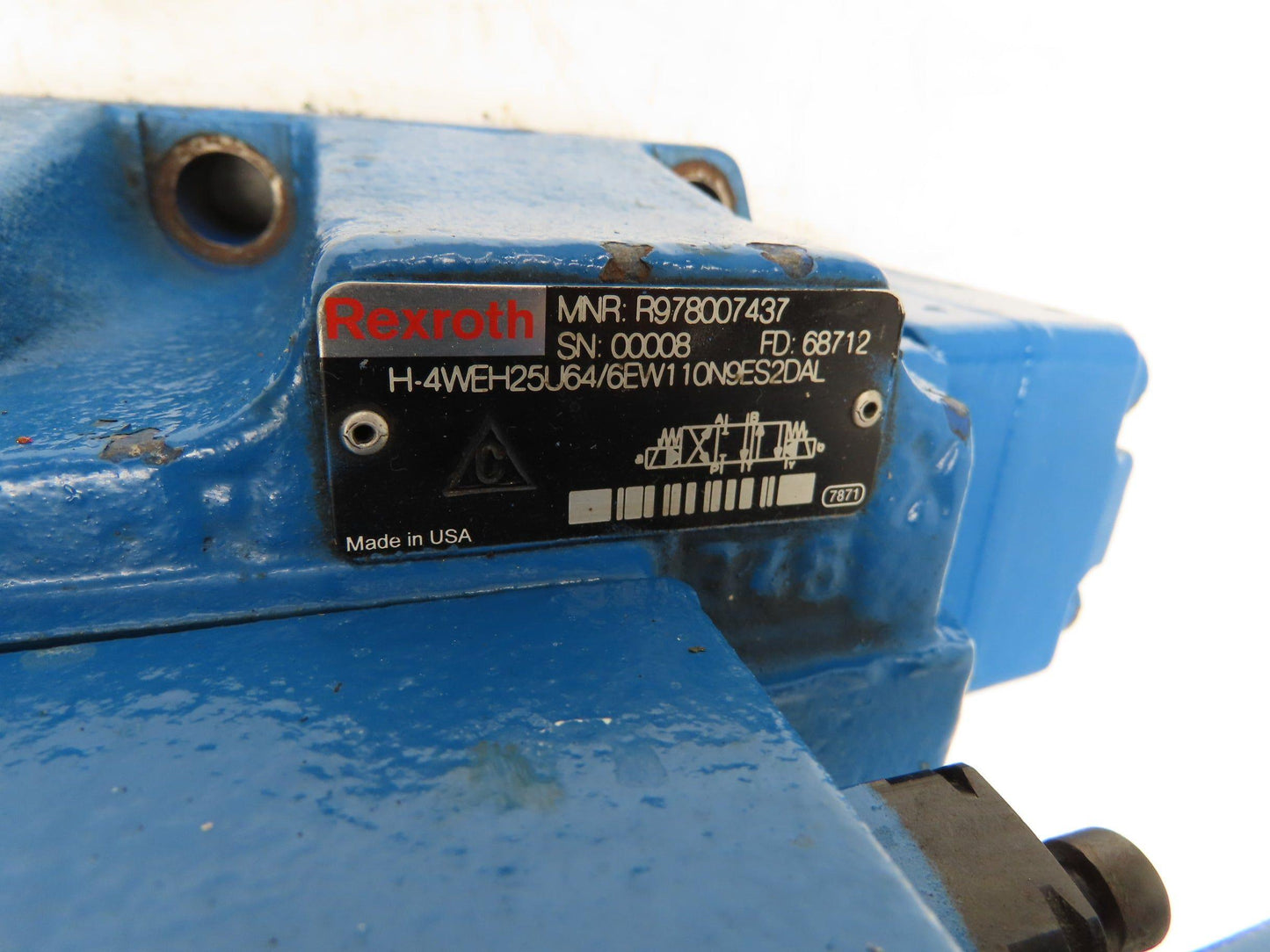 Rexroth 4WE6D61/EW110N9DAL Directional Solenoid Valve H-4WEH25U64/6EW110N9ES2DAL