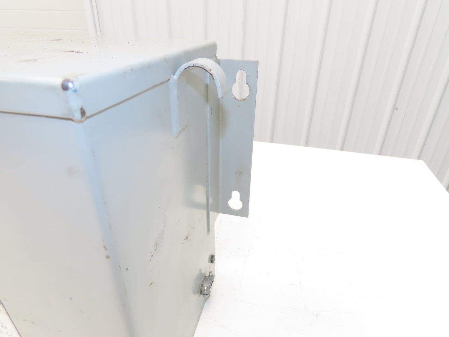 Sola Hevi-Duty HT5F3AS Step-Down Transformer 3Kva 480V Delta 3PH - 240D/120CT
