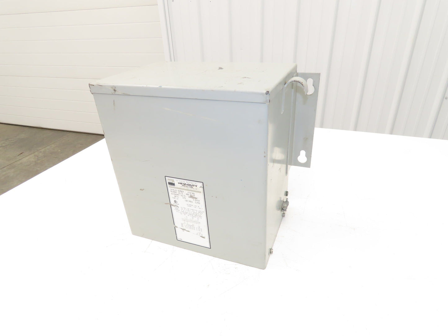 Sola Hevi-Duty HT5F3AS Step-Down Transformer 3Kva 480V Delta 3PH - 240D/120CT