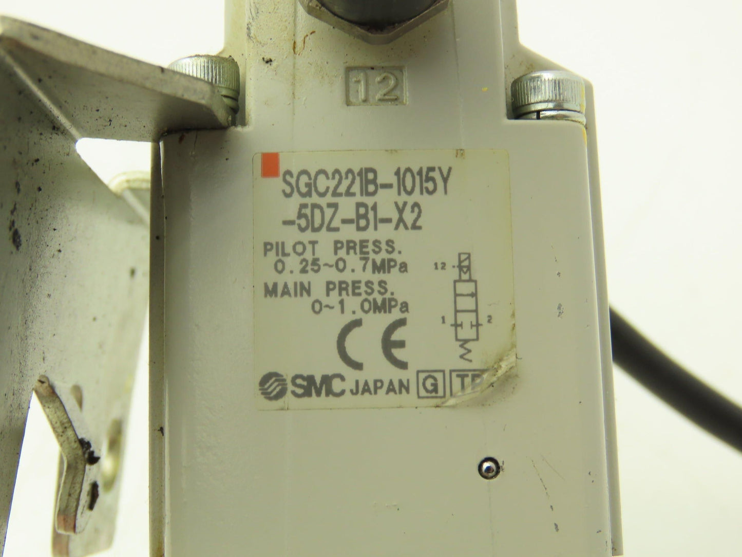 SMC SGC221B-1015Y-5DZ-B1-X2 Coolant Valve 3/8" NPT