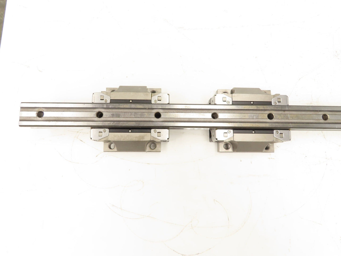 CPC HRC 35 FN Z-B Linear Bearing 70mm x 110mm x 48mm Guide Rail 35mm x 40"