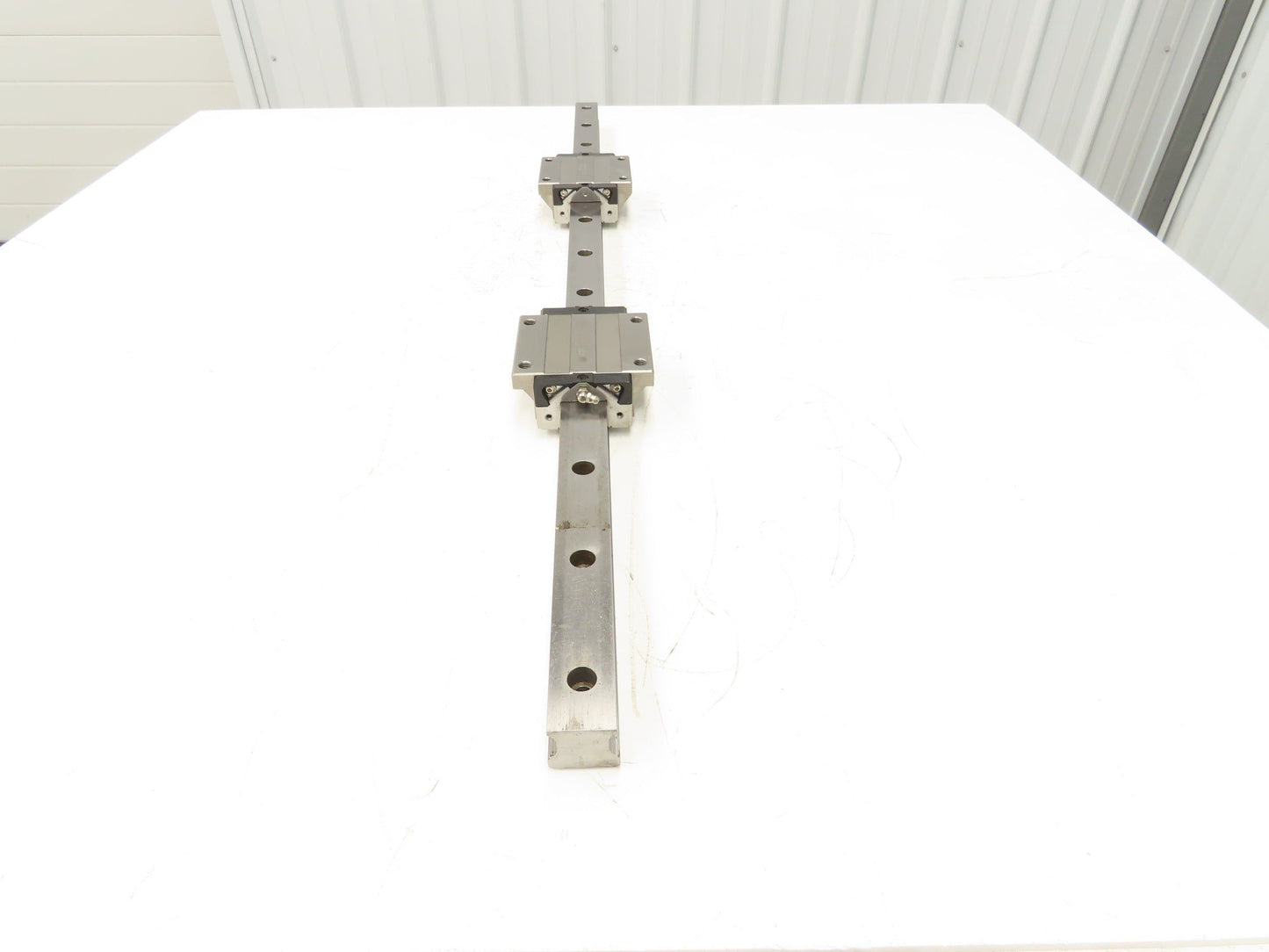 CPC HRC 35 FN Z-B Linear Bearing 70mm x 110mm x 48mm Guide Rail 35mm x 40"