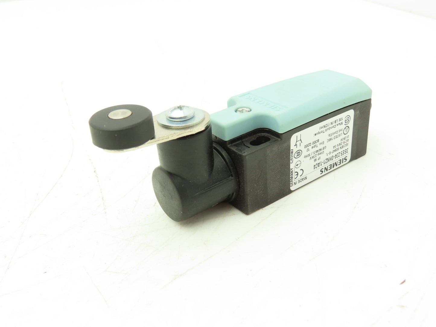 Siemens 3SE5 234-0HK21-1AC4 Limit Switch Roller Arm NO/NC Contacts IP66