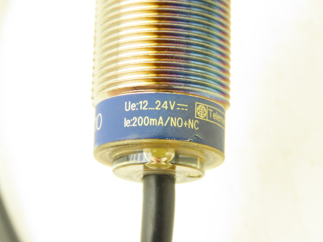 Telemecanique XS1N18PC410 Inductive Proximity Switch 18MM Barrel