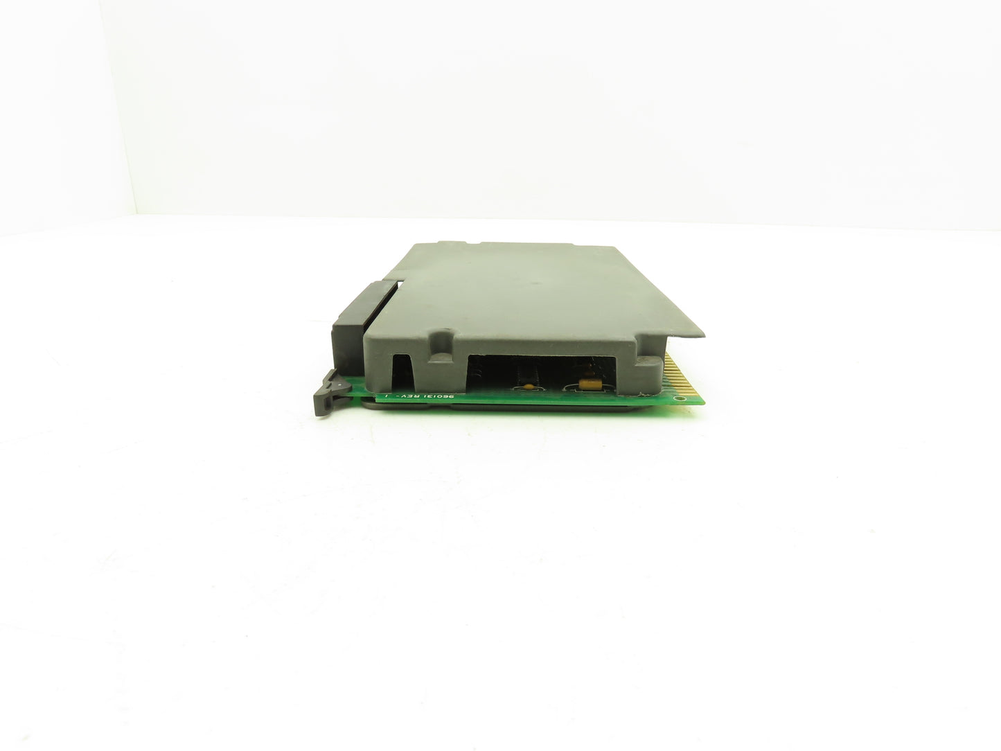 Allen Bradley 1771-0ZL/A 0-24V Contact Output Rev D02