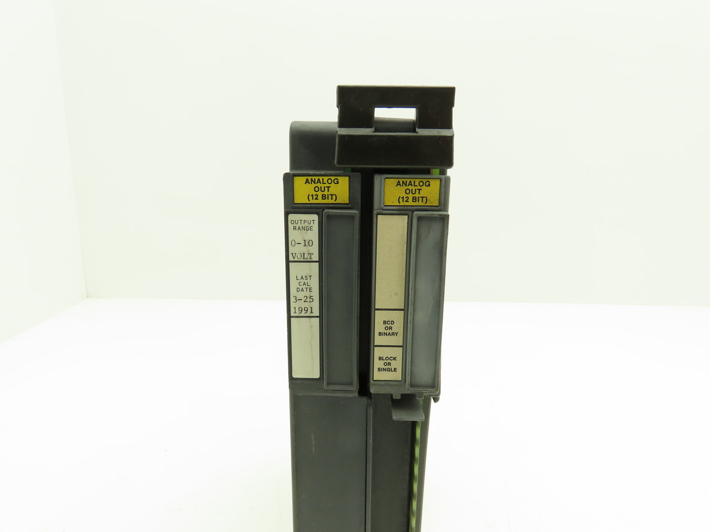 Allen Bradley 1771-OF03 Analog Output 12-Bit Series B