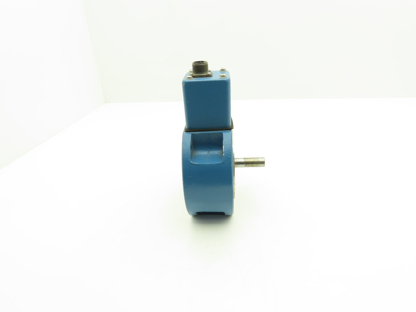 Avtron M560 Style 1R Pulse Generator Tachometer Rotary Encoder 12VDC 240 PPR 56C