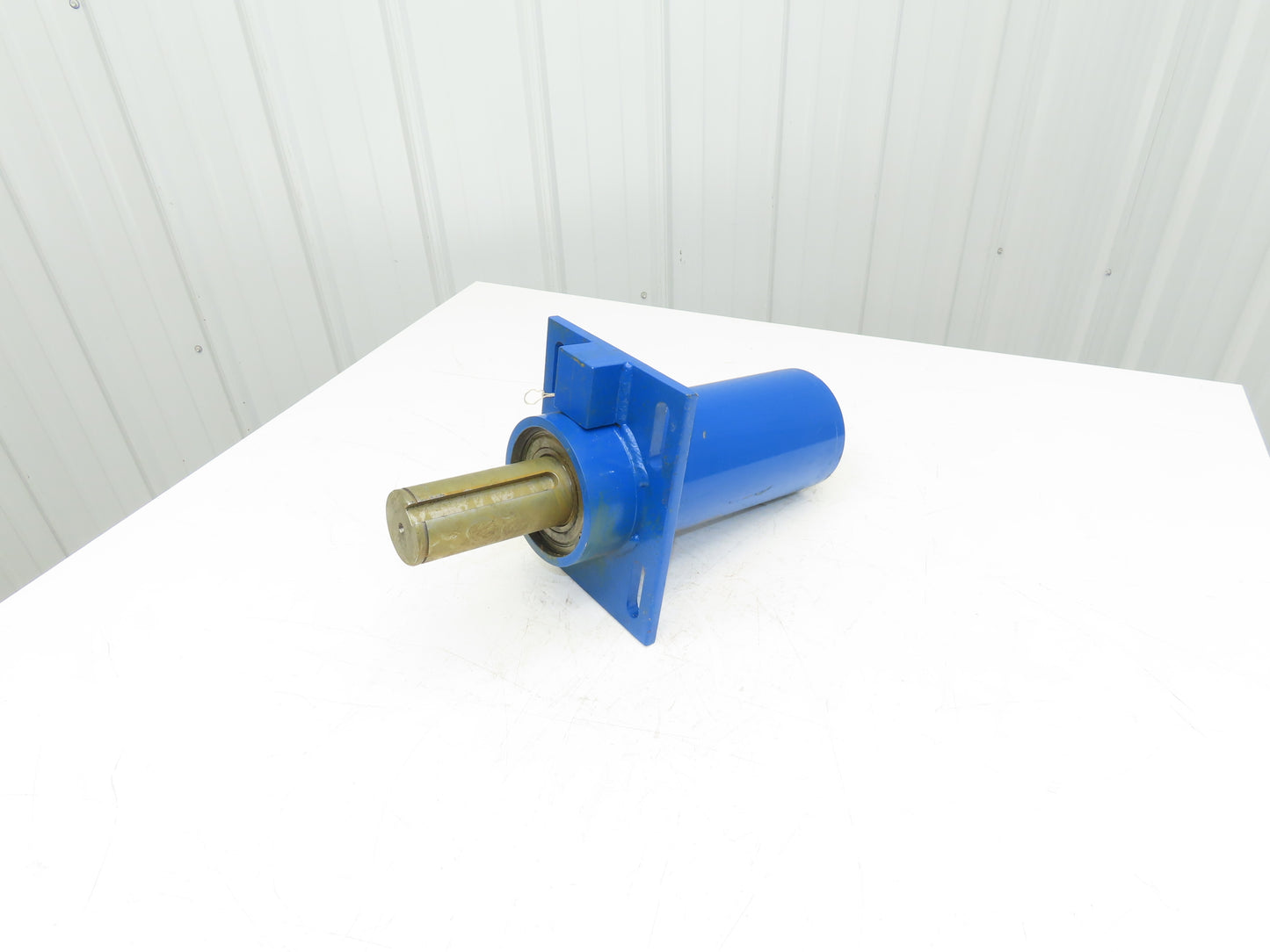 Casi 18496 Flanged Idler Bearing Cartridge RSS 2.5" Shaft Dia Steel Housing