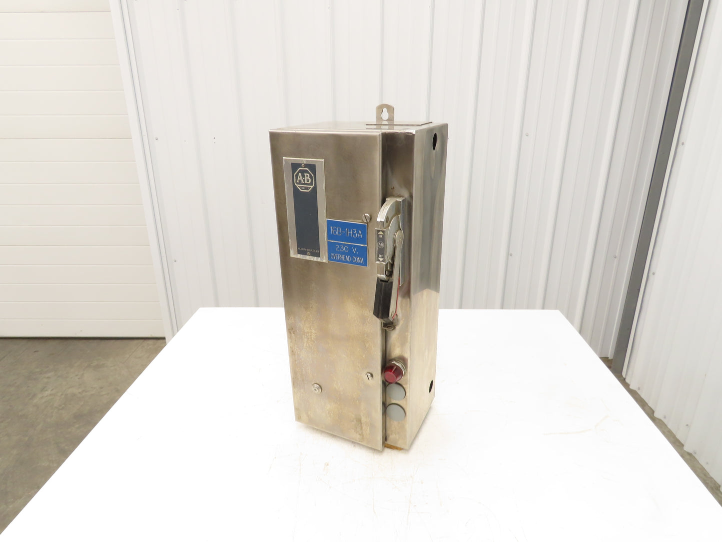 Allen Bradley 512-BCA-25 Combination Motor Starter 30A Disconnect 600V 3Ph 10Hp