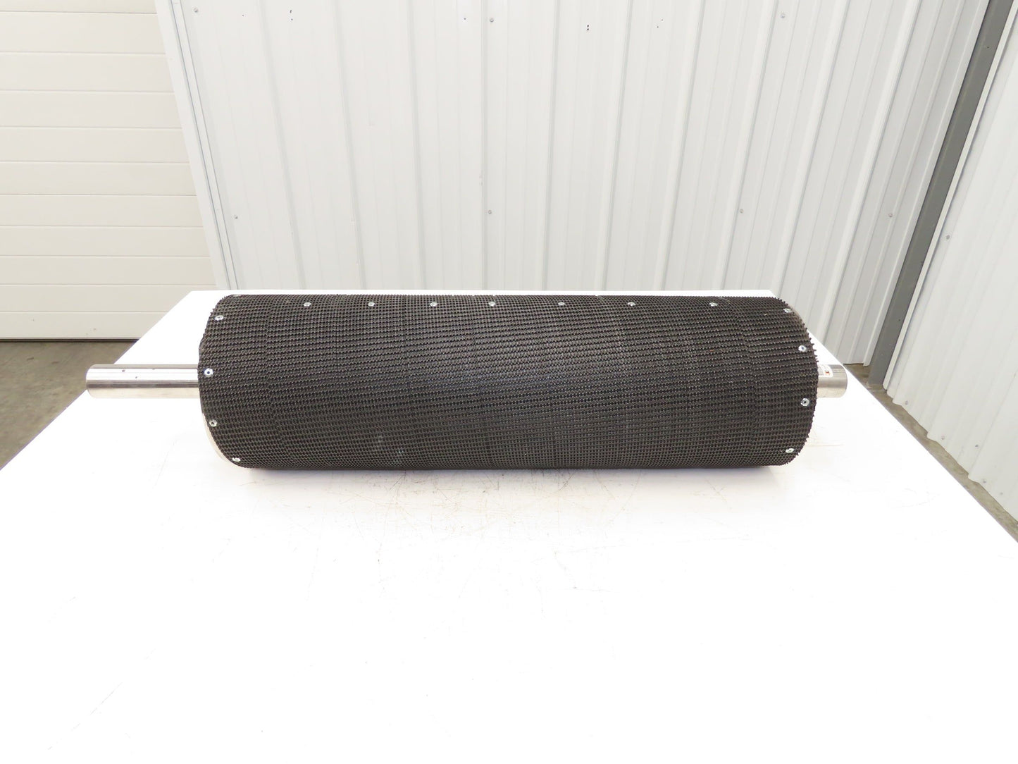 Intelligrated 28" Conveyor Grip Top Drive Pulley 8" Dia 26.75"W 1-11/16" Shaft