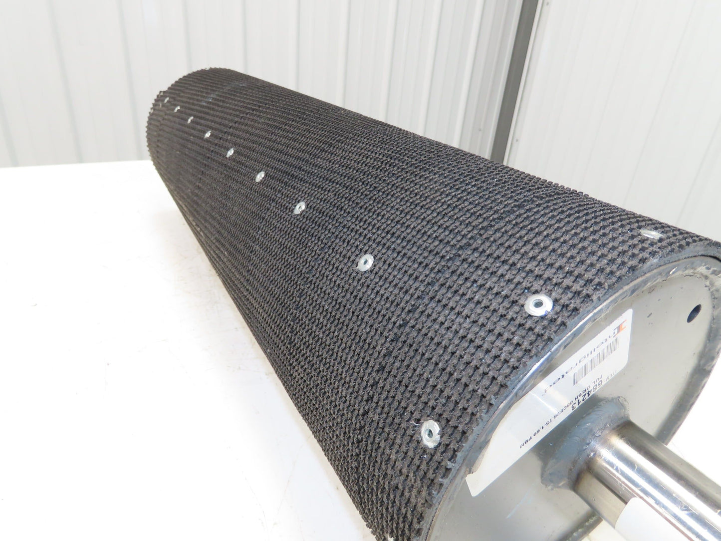 Intelligrated 28" Conveyor Grip Top Drive Pulley 8" Dia 26.75"W 1-11/16" Shaft