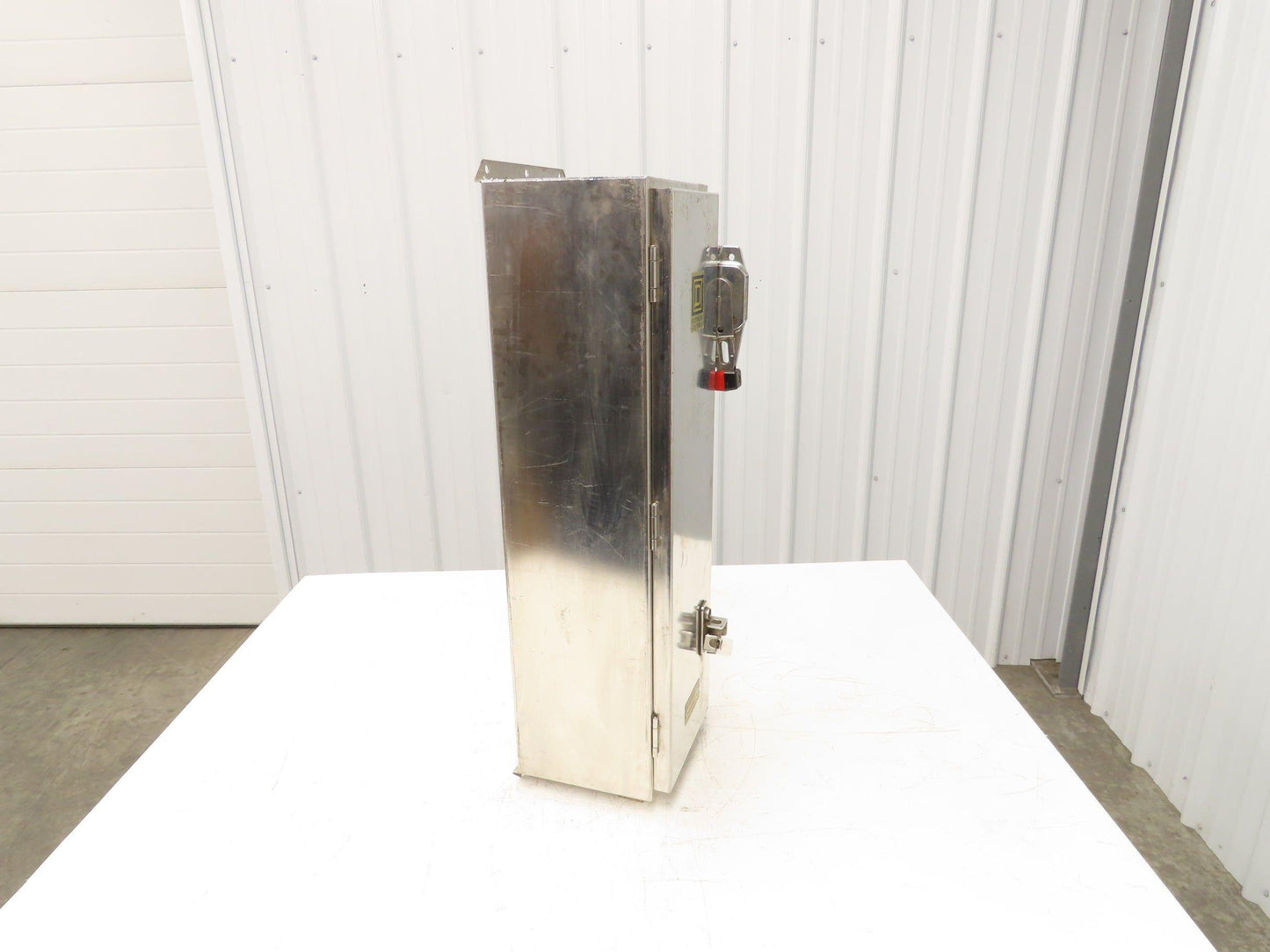 Square D W999FA235-G23 Combination Motor Starter 60A Disc 600V W/Transformer