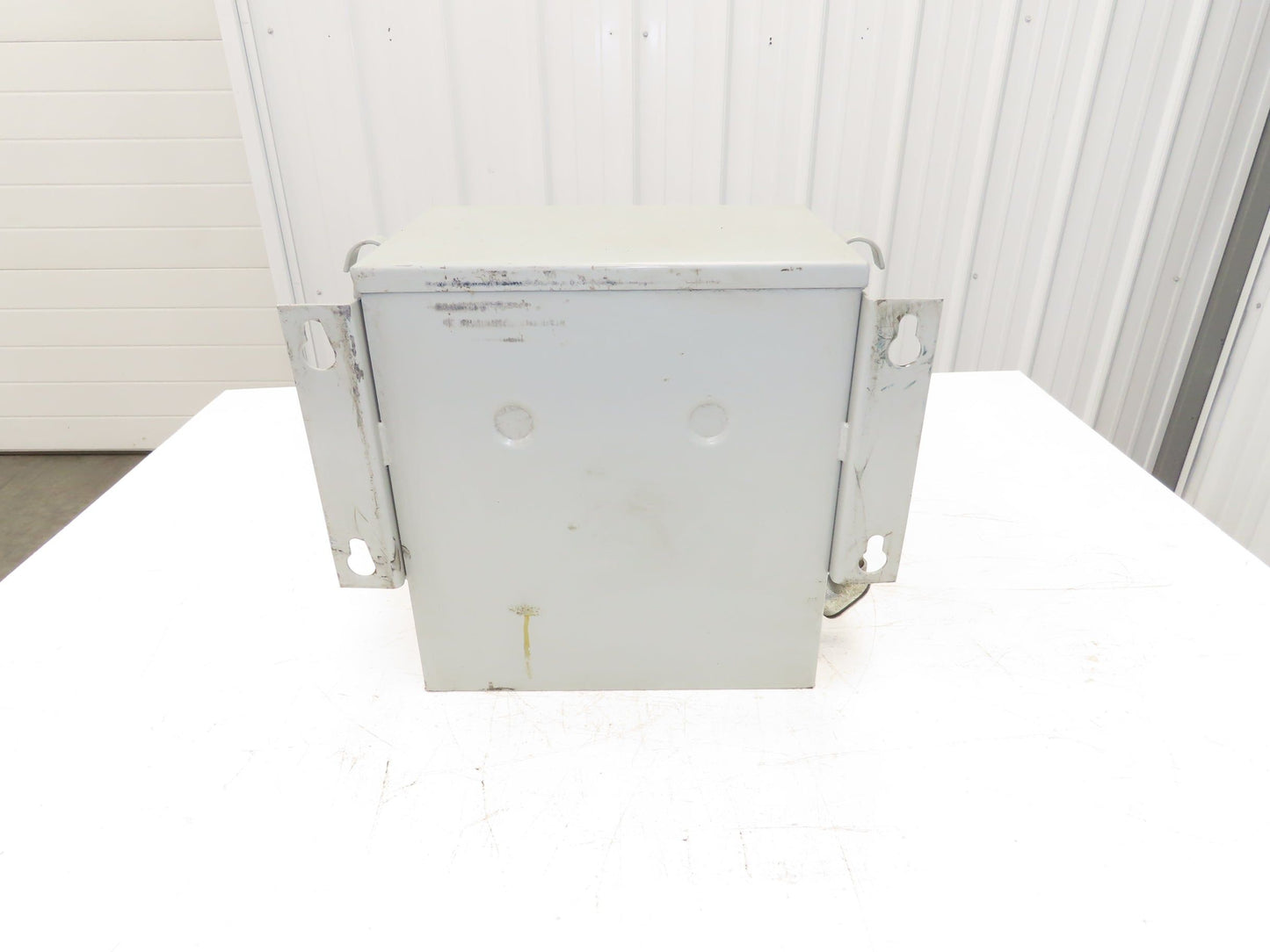 Sola Hevi-Duty HT1F6AS Step-Down Transformer 6Kva 480V Delta 3PH - 208Y/120V