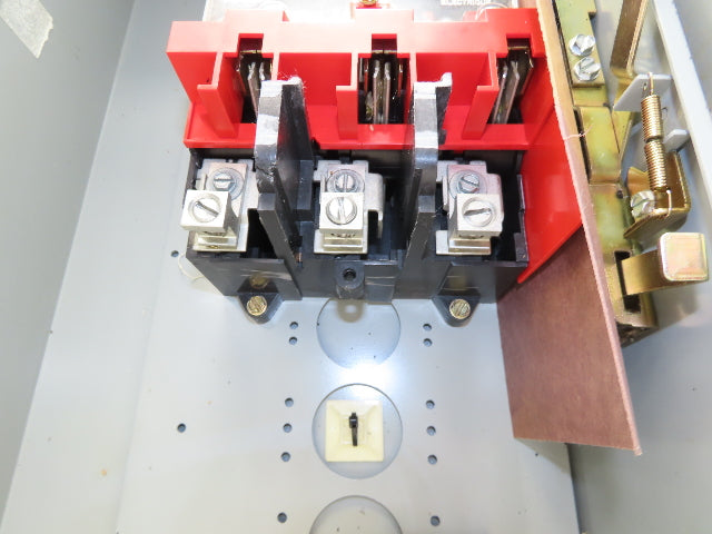 Cutler Hammer Eaton DH363UDKW Safety Disconnect Switch 100A 600V 3Ph Non Fused