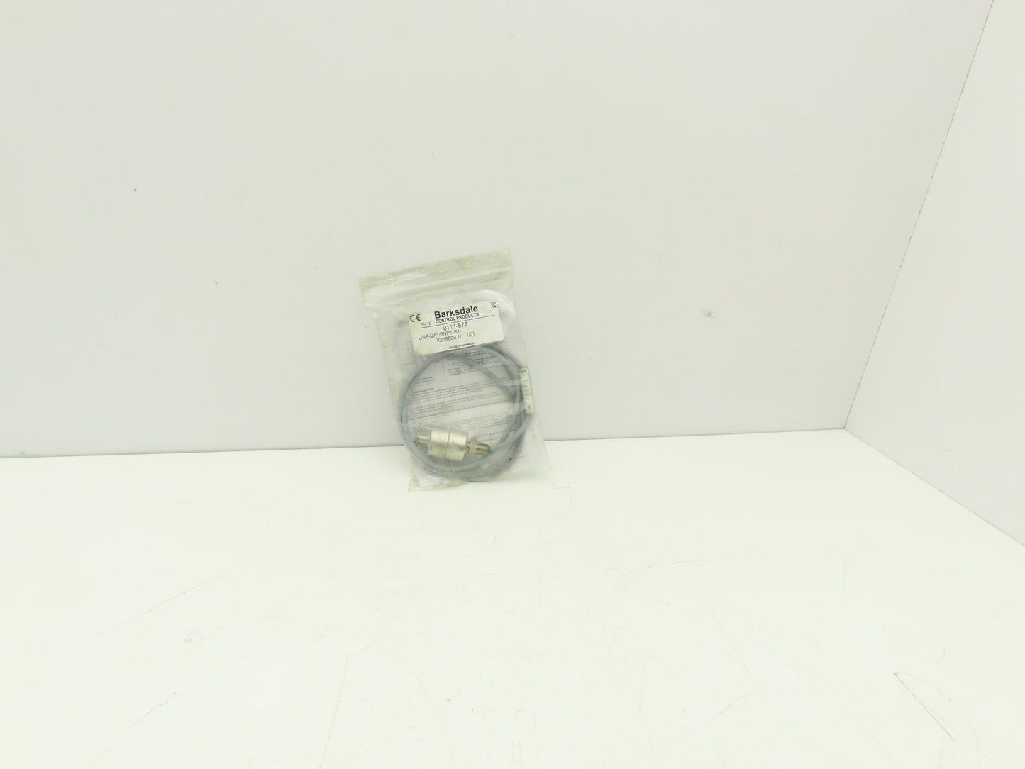 Barksdale 0111-577 Level Switch 10VA SPST w/24" Pigtail