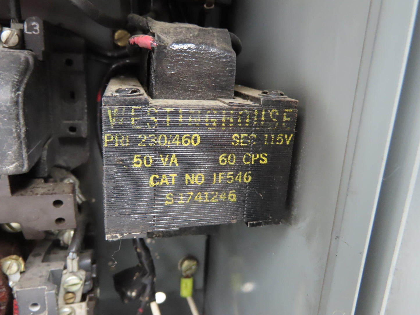 Westinghouse Life-Line Combination Motor Starter Fusible 10HP 600V 3ph 110V Coil