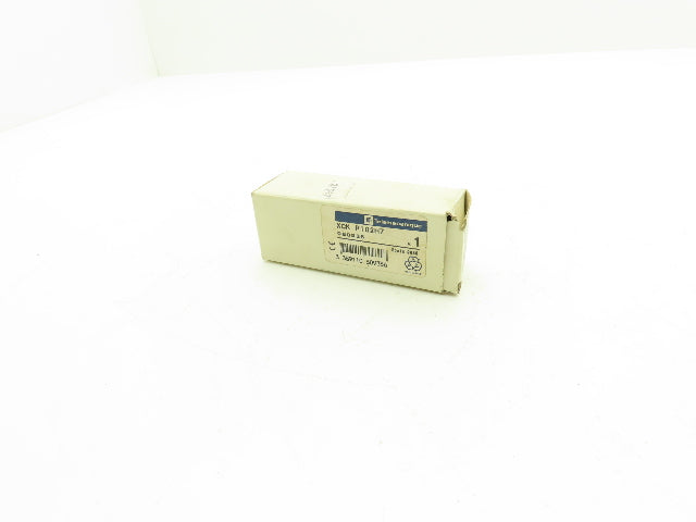 Telemecanique XCK P102H7 Limit Switch Roller Plunger 240vac 3A