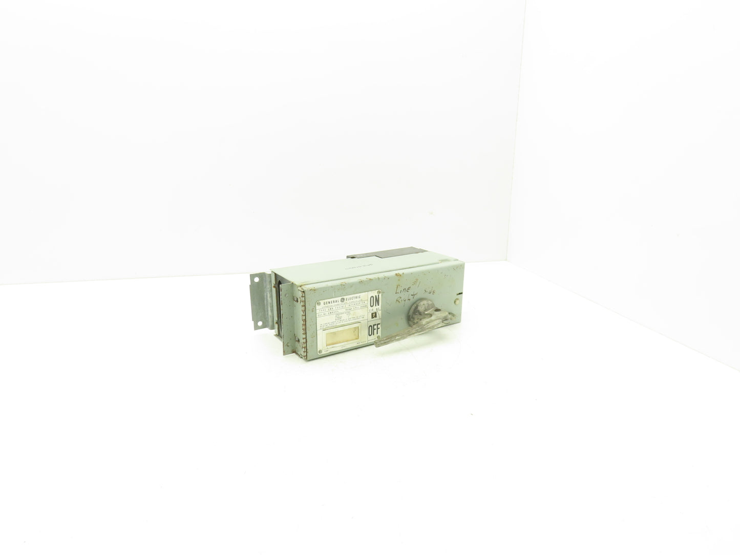 General Electric QMR322L Fusible Interrupter 60A 3Pole 240VAC