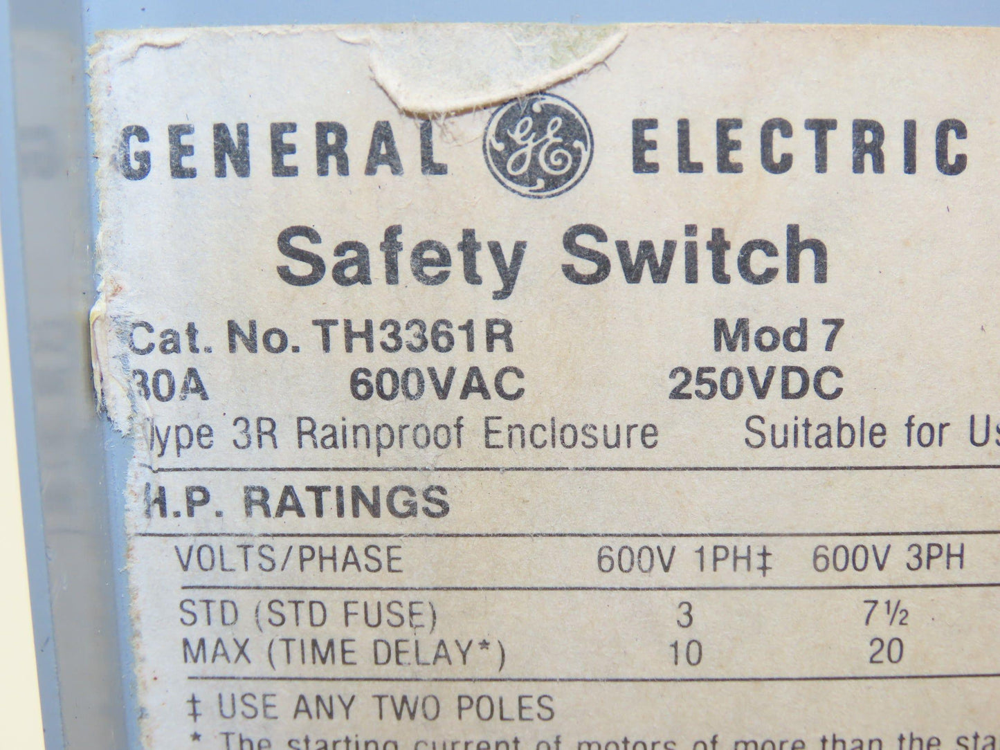 General Electric TH3361R Model 7 GE Safety Disconnect Switch 30A 600VAC Fused