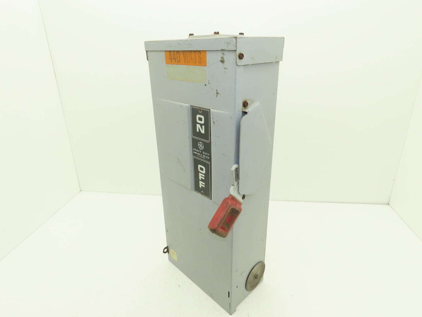 General Electric TH3362R Model 7 GE Safety Disconnect Switch 60A 600VAC