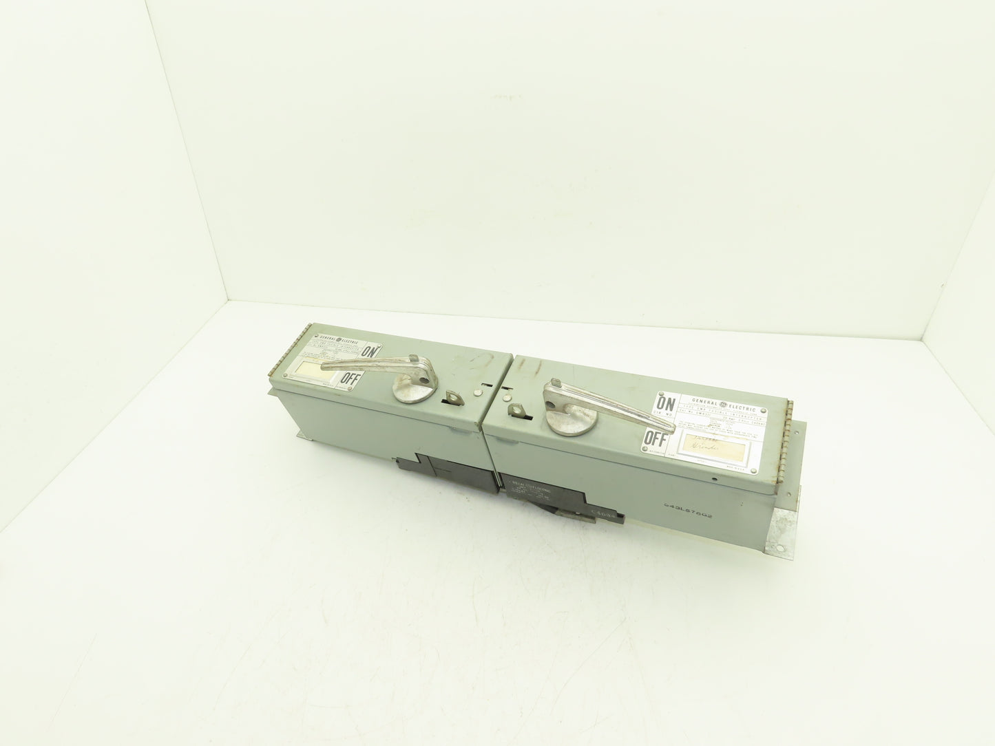 General Electric QMR321 & QMR321L Fusible Interrupter 30A 3Pole 240VAC