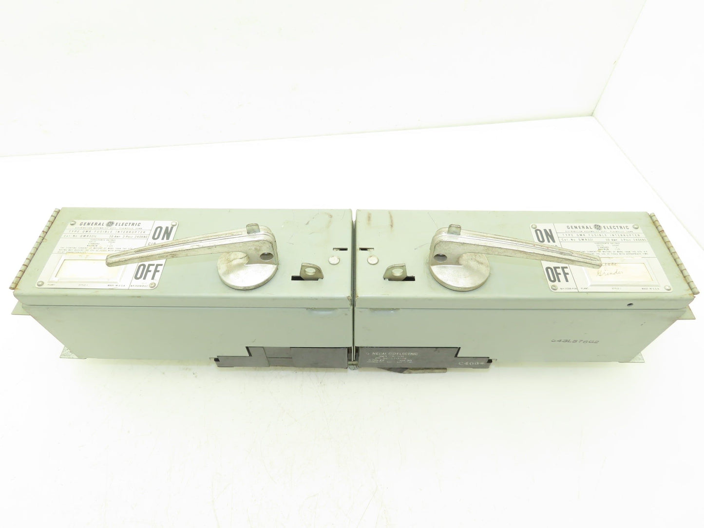 General Electric QMR321 & QMR321L Fusible Interrupter 30A 3Pole 240VAC